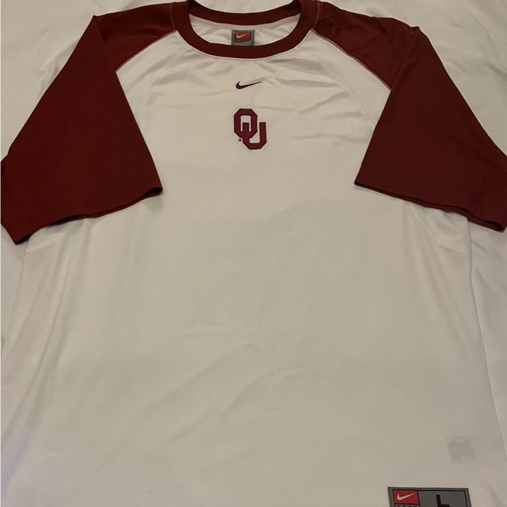 Nike Men's Oklahoma Sooners Baseball White and Maroon Short Sleeve Tee